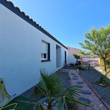 Villa Avec Piscine Sans Vis-A-Vis Caux-et-Sauzens Bagian luar foto